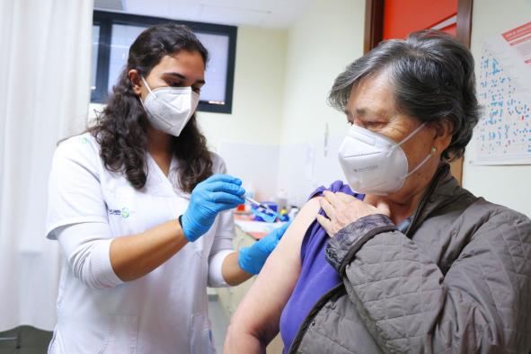 Repunte de nuevos contagios Covid en la provincia de Cuenca que suben hasta los 21, se mantienen 3 pacientes ingresados en cama convencional en una jornada sin fallecidos en Castilla La Mancha