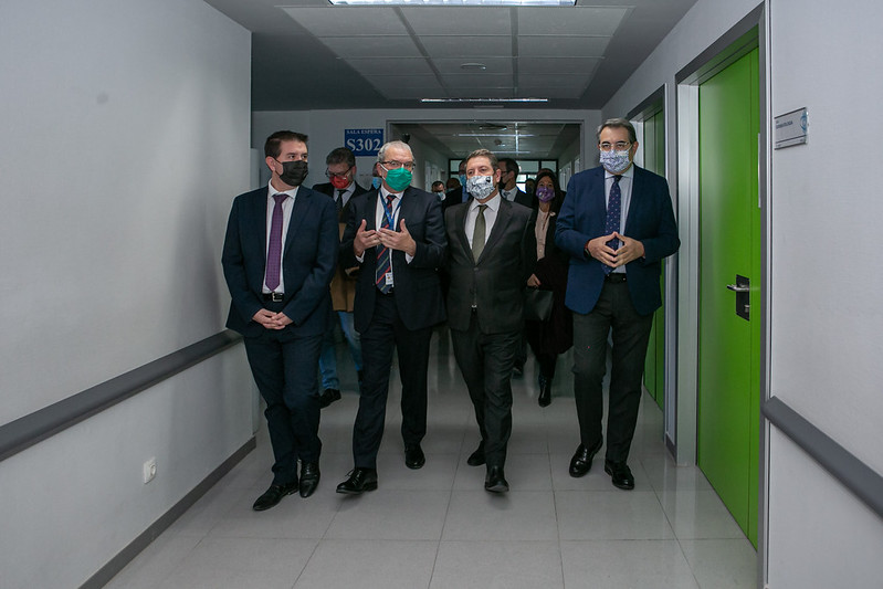 García-Page ratifica su compromiso con la sanidad pública y reitera que ningún hospital de Castilla-La Mancha se va a cerrar ni se va a privatizar