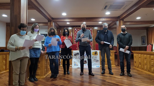 Tarancón reivindica en el día internacional de la eliminación de la violencia de género la igualdad real entre hombres y mujeres con la lectura del manifiesto institucional