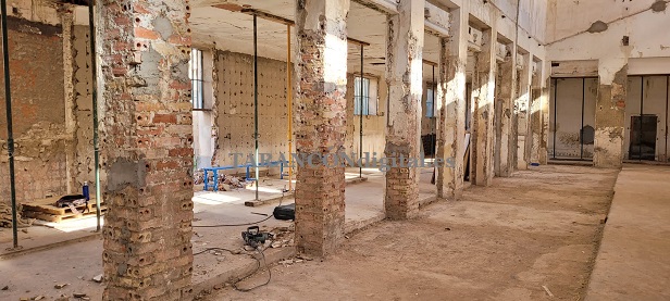 Comienzan las obras en el interior del Mercado de Abastos de Tarancón que se convertirá en un edificio cultural y de promoción económica del Casco Antiguo