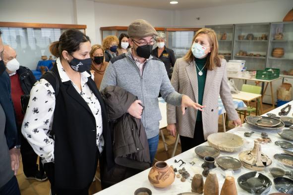La Junta comenzará la incoación del expediente antes de finalizar noviembre para declarar el Cerro de la Cabezas como séptimo parque arqueológico