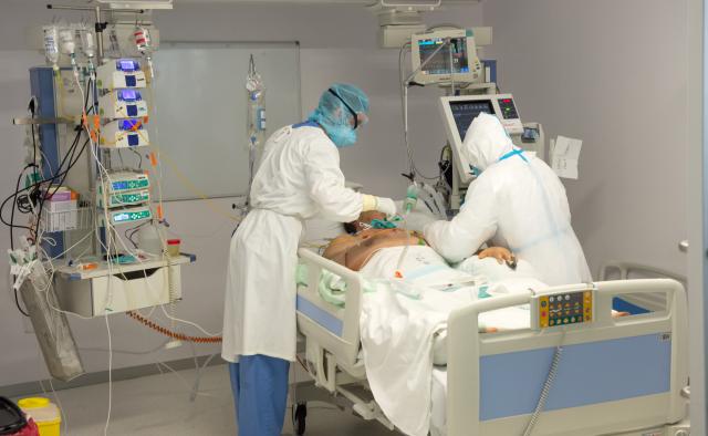 La incidencia Covid sigue estabilizada en la provincia de Cuenca hoy 5 nuevos positivos, 3 pacientes ingresados en cama convencional en una jornada sin fallecidos en Castilla La Mancha