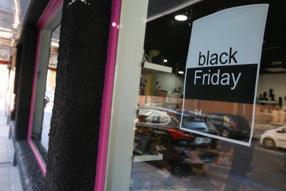 La Consejería de Desarrollo Sostenible ofrece recomendaciones para realizar las compras durante el ‘Black Friday’ y ‘Ciber Monday’ e informa de alternativas como el Green Friday