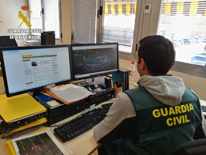 La Guardia Civil investiga una estafa en la venta de mascotas por internet