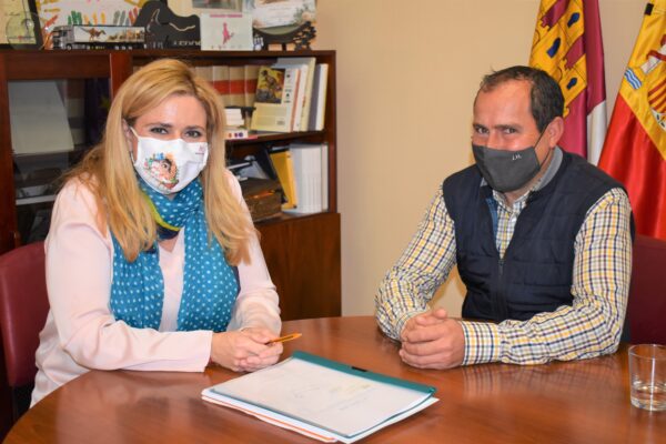 La Junta está invirtiendo alrededor de 260.000 euros en materia de infraestructuras, empleabilidad e igualdad en Villares del Saz