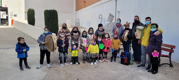El grupo de teatro Sesparke de Tarancón sale hoy sábado a la calle a cantar Villancicos y a pedir el tradicional «aguinaldo»