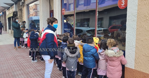 Un grupo de alumn@s del Colegio Ntra. Sra. de la Merced de Tarancón recorren hoy la ruta de belenes