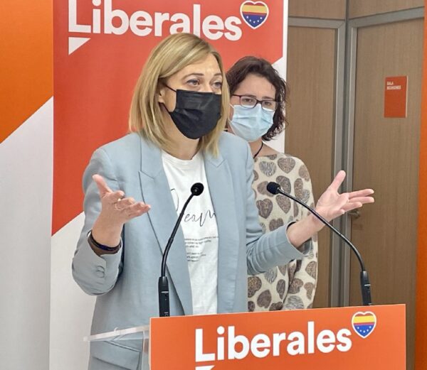 Carmen Picazo: «Machacar a impuestos a la clase media es un suicidio en términos económicos»