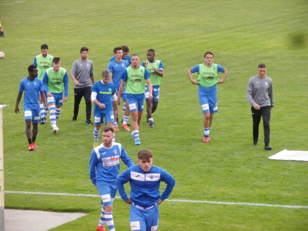 Aplazado el encuentro CD Tarancón – Huracán de Balazote, de la vigésimo jornada del Campeonato de Tercer RFEF, previsto para el domingo a las 11.30 en el Estadio Municipal por los cinco positivos Covid en la plantilla blanquiazul