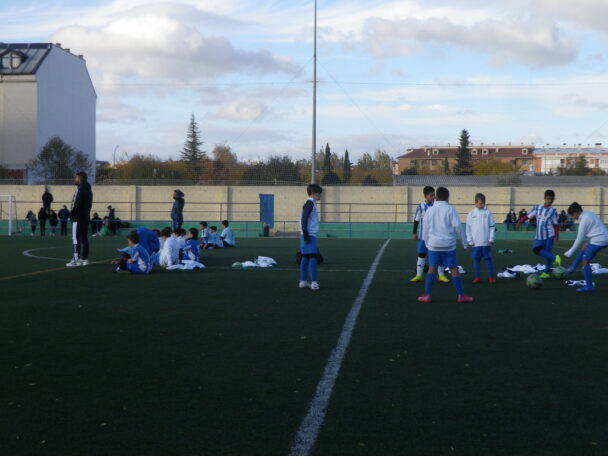 Primera jornada del año en la liga Interescuelas, en casa, campo San Isidro, para la EFB Jesús de la Ossa