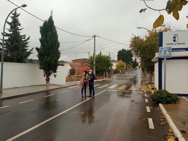 La Diputación de Cuenca invierte 58.000 euros en mejorar la CUV-5044 que atraviesa la localidad de La Pesquera