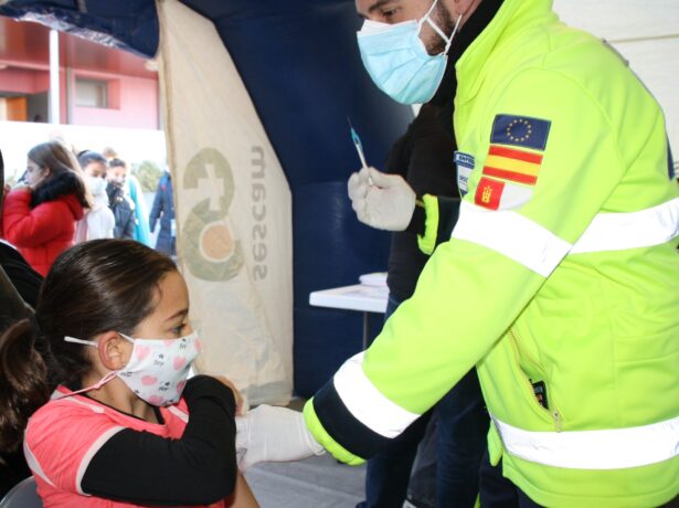Sanidad comienza a vacunar a los niños a partir de los 5 años en el Centro de Salud “Cuenca IV” de la capital