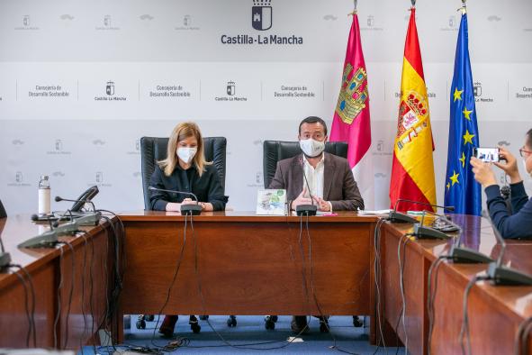 El Gobierno regional pone a disposición de municipios, mancomunidades, diputaciones y consorcios 10 millones de euros para impulsar actuaciones que mejoren la gestión de sus residuos