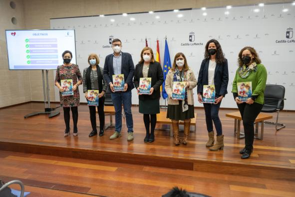 Castilla-La Mancha distribuye en los centros educativos un manual de actuación en situaciones de emergencia sanitaria