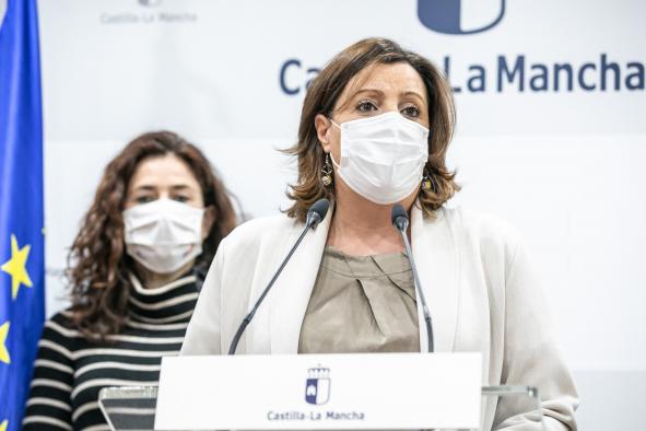 Castilla-La Mancha cierra 2021 con menor tasa de paro que el conjunto del país por primera vez desde 2008 y es la tercera comunidad autónoma que más empleo ha creado en el último año