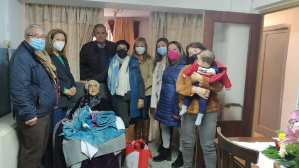 Juliana Hoyo celebra su 110 cumpleaños en la Residencia de Villar del Humo