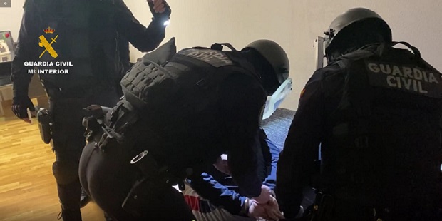 La Guardia Civil detiene a tres miembros de Dominican Don’t Play (DDP) por el asesinato de un joven de 25 años en Usera (Madrid)
