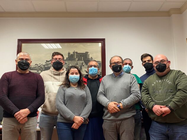 La Junta entrega un equipo electrógeno portátil a la Agrupación de Voluntarios de Protección Civil de Belmonte