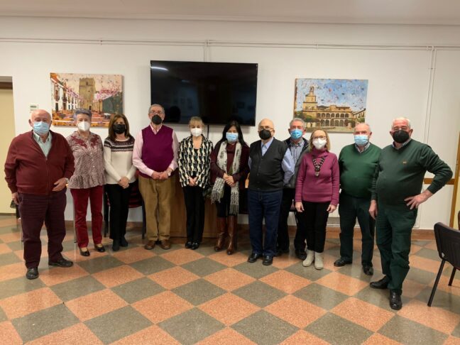 El Gobierno regional traslada su apoyo a la nueva junta directiva del centro de mayores de San Clemente