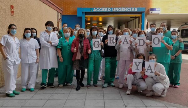 Los Técnicos Superiores Sanitarios se concentran a las puertas de los hospitales de Castilla-La Mancha para exigir su reconocimiento profesional