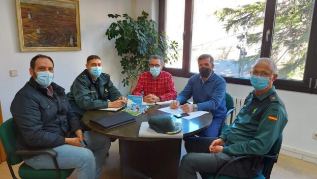 Castilla-La Mancha colabora con la Comandancia de la Guardia Civil de Cuenca en la identificación de juguetes con irregularidades de etiquetado e información
