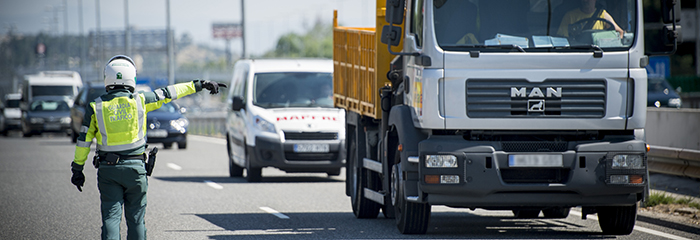 Más de la mitad de los conductores profesionales sancionados excedían los tiempos de conducción