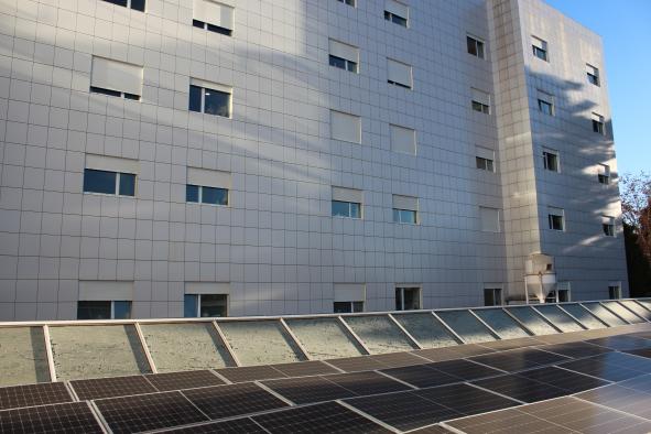 Castilla La Mancha avanza en la estrategia de energías limpias con la puesta en marcha de una instalación fotovoltaica en el Hospital ‘Perpetuo Socorro’ de Albacete
