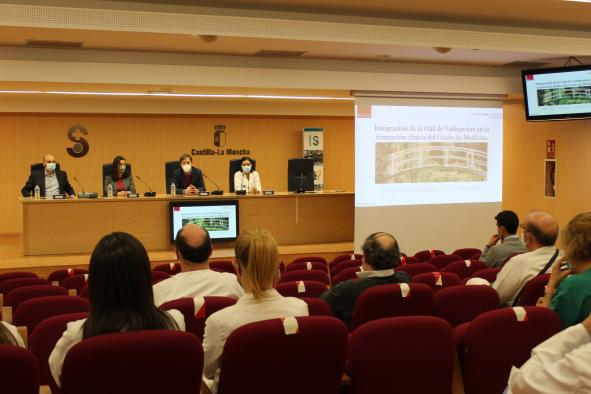 La Gerencia de Atención Integrada de Valdepeñas se incorpora a la formación universitaria de estudiantes de Medicina