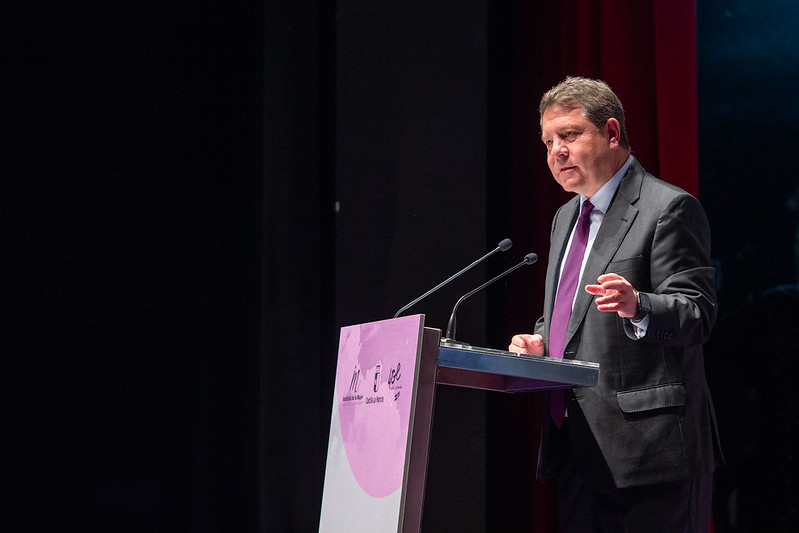 García-Page anuncia la ampliación de la prueba del talón que permitirá detectar hasta veinticinco enfermedades metabólicas en recién nacidos