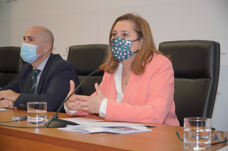 El Gobierno regional y Caixa Bank Dualiza destacan que el 80 por ciento del alumnado de FP Dual ha encontrado trabajo al finalizar sus estudios
