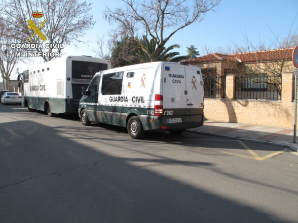La Guardia Civil detiene a 19 personas dentro de la Operación Hispalm