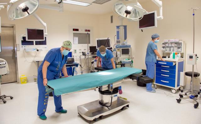 La Unidad de Cirugía Mayor Ambulatoria del Hospital de Toledo  incrementa la actividad quirúrgica con la puesta en marcha de tres nuevos quirófanos