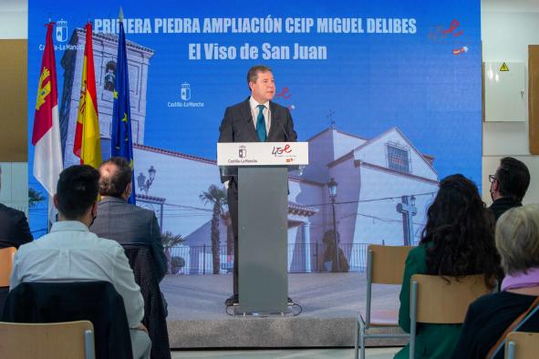 Emiliano García-Page garantiza la continuidad de los planes de inversión de obra pública prevista en Castilla-La Mancha