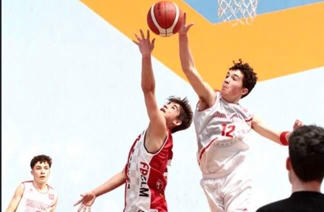 Con una victoria de la selección castellano Manchega en el Campeonato de España Cadete de Baloncesto y máximo encestador del equipo ante Navarra, se despide el jugador taranconero Álvaro Bricio