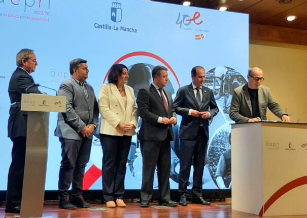 Mejorar la vigilancia de la salud y la seguridad en centros de trabajo y avanzar en cultura preventiva son los objetivos con los que CCOO CLM firma el acuerdo estratégico de prevención de riesgos