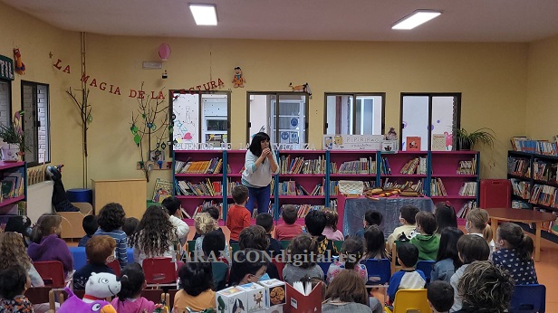 Bajo el título «Música en la Naturaleza» los más pequeños han disfrutado de una sesión de cuentos en la sala infantil de la Biblioteca Luis Rius de Tarancón