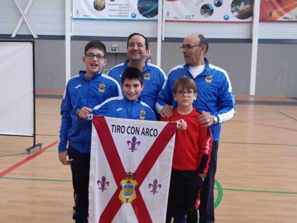 El veterano arquero, director de la Escuela de Tiro con Arco en Tarancón, José Maria Párraga, segundo en la liga de precisión en la jornada celebrada en Usanos (Guadalajara)