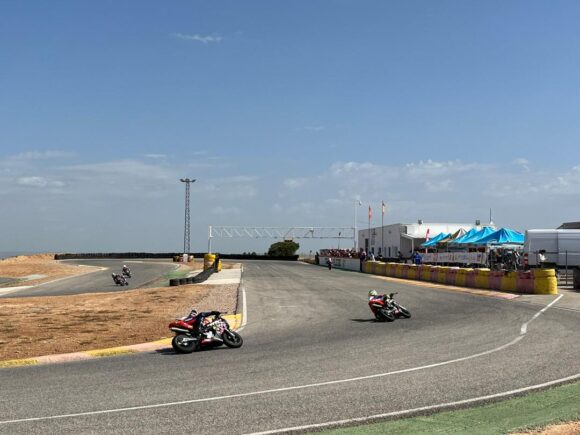 Arranca la Dani Rivas Cup en el Circuito DR7 de Tarancón, con una treintena de pilotos (Mini Motos y MiniGP) de entre los 6 y 12 años de edad