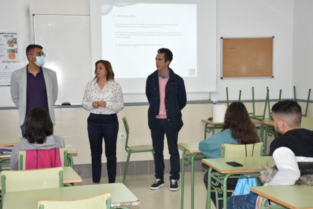 El Gobierno regional y el Ayuntamiento de Cuenca forman a jóvenes para monitores de actividades de tiempo libre
