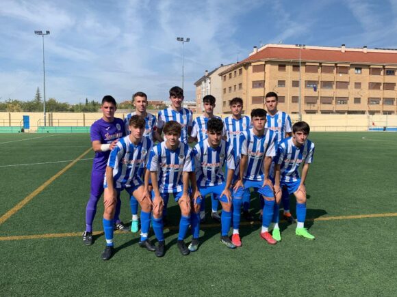 El equipo juvenil de la EFB Jesús de la Ossa, en el grupo I de Preferente, viaja a Quintanar del Rey por el punto que como mínimo necesita para no depender de terceros y jugar el play off.