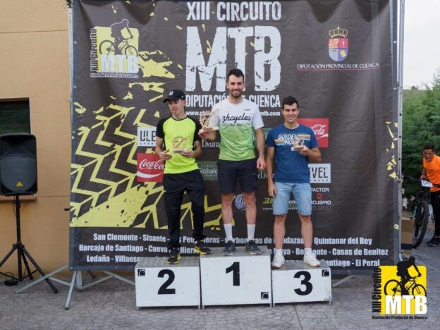 Agustín Fernández y Paula Jarque, del 3Hcycles, los más rápidos en Cueva del Hierro