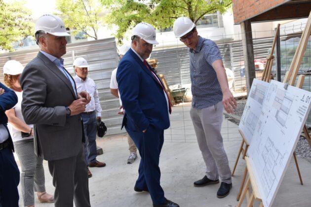La Junta de Castilla la Mancha ha invertido más de 3,5 millones de euros en mejoras y ampliación de infraestructuras educativas en Tarancón esta legislatura