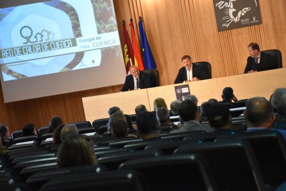 Martínez Guijarro destaca que la puesta en marcha de la Red de Calor de Cuenca pondrá a la ciudad “en la modernidad” de la eficiencia energética