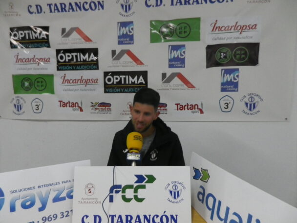 Adrián Algarra, continuara con el CD Tarancon porque “esta es mi casa. Aquí confiaron en mi y yo he esperado hasta este momento”