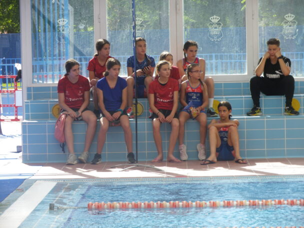 Los equipos Trischool Cuenca y EDM Tarancón, comandan el Triatlón Somos Deporte de Cuenca, tras la prueba celebrada en Tarancón, en la que en total tomaron parte 39 triatletas de ambos equipos