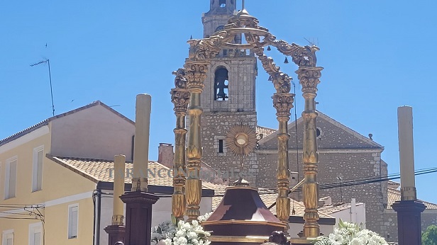 El Corpus Christi vuelve a las calles de Tarancón con todo su esplendor
