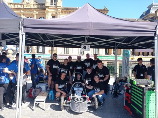Tracc destaca el excelente papel del IES Pedro Mercedes en el campeonato nacional Euskelec