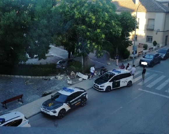 Aparatoso accidente en el casco urbano de Tarancón en la mañana de ayer domingo