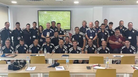 Satisfacción general por el desarrollo y conclusiones del I Campus Seminario de entrenadores de fútbol y fútbol Sala, organizado por el Comité Técnico de Entrenadores de la Federación de Fútbol de Castilla la Mancha desarrollado en Alcázar de San Juan durante el fin de semana