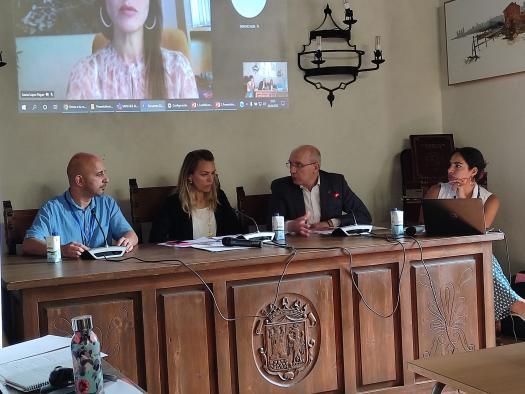 Castilla La Mancha pone en marcha medidas de inclusión social en los pueblos recogidas en la Ley de medidas contra la Despoblación